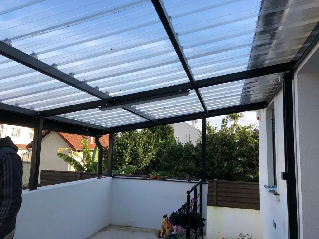 Verrière de véranda posée par TopToit94